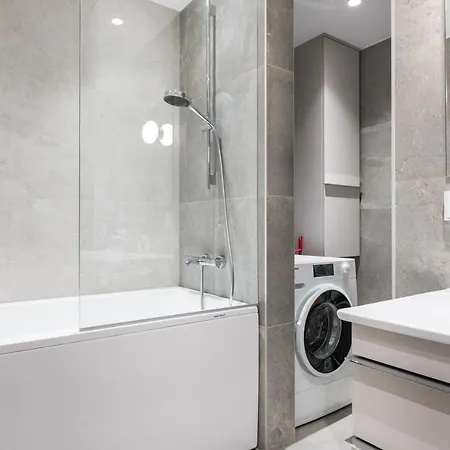 Apartment Brand New 2bdroom Free Parking *