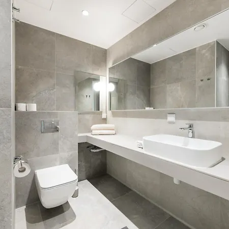 Apartment Brand New 2bdroom Free Parking