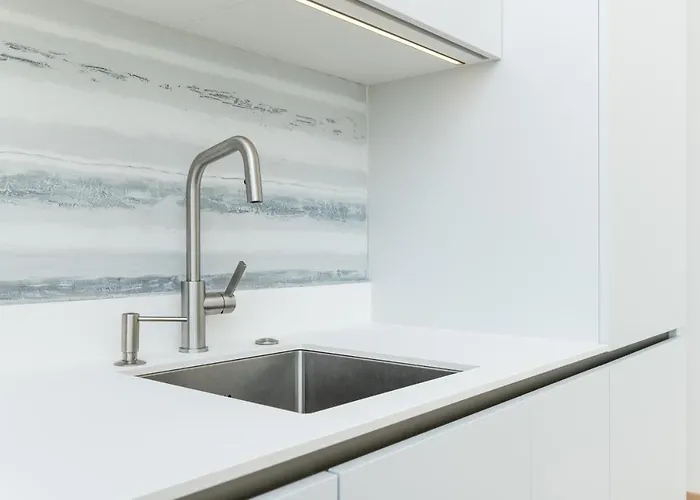 Apartmán Brand New 2bdroom Free Parking