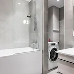 Appartamento Brand New 2bdroom Free Parking *